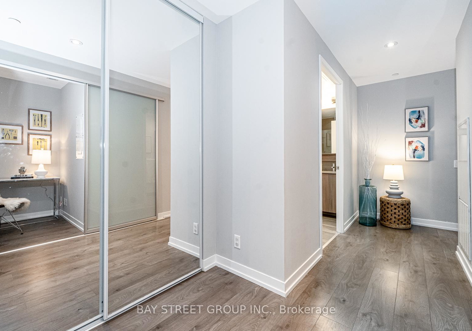 950-portage-parkway-vaughan-ontario-n13076700