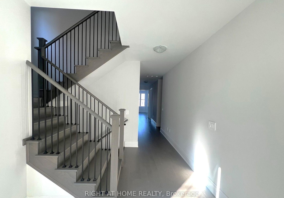 154-rowe-street-bradford-west-gwillimbury-ontario-n13077364