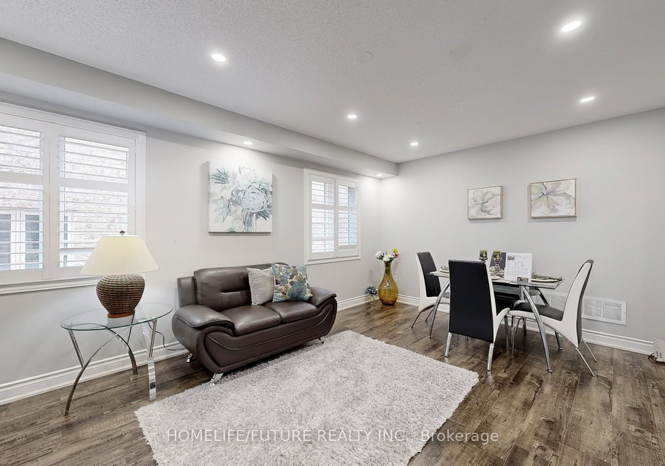153-jonas-millway-whitchurch-stouffville-ontario-n13077490
