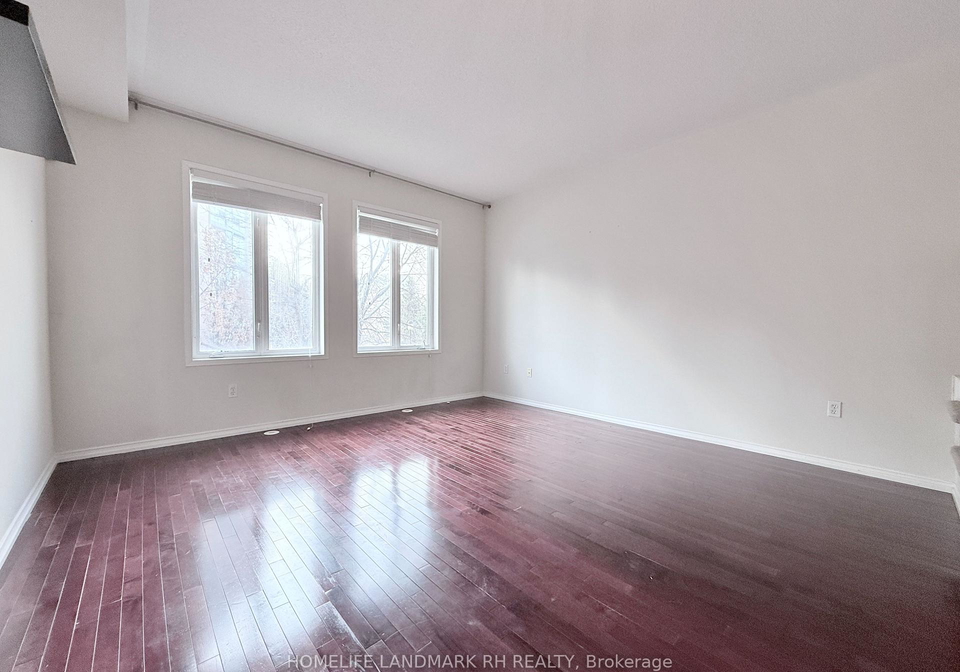 5-coburg-crescent-richmond-hill-ontario-n13077504