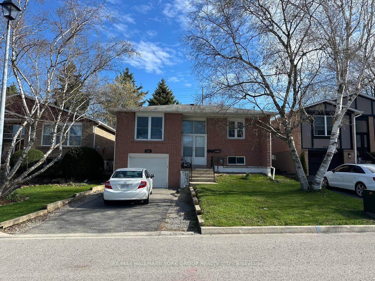222-currey-crescent-newmarket-ontario-n13077556