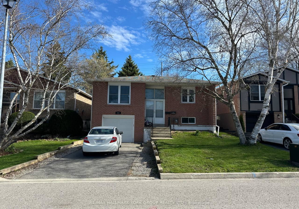 222-currey-crescent-newmarket-ontario-n13077556