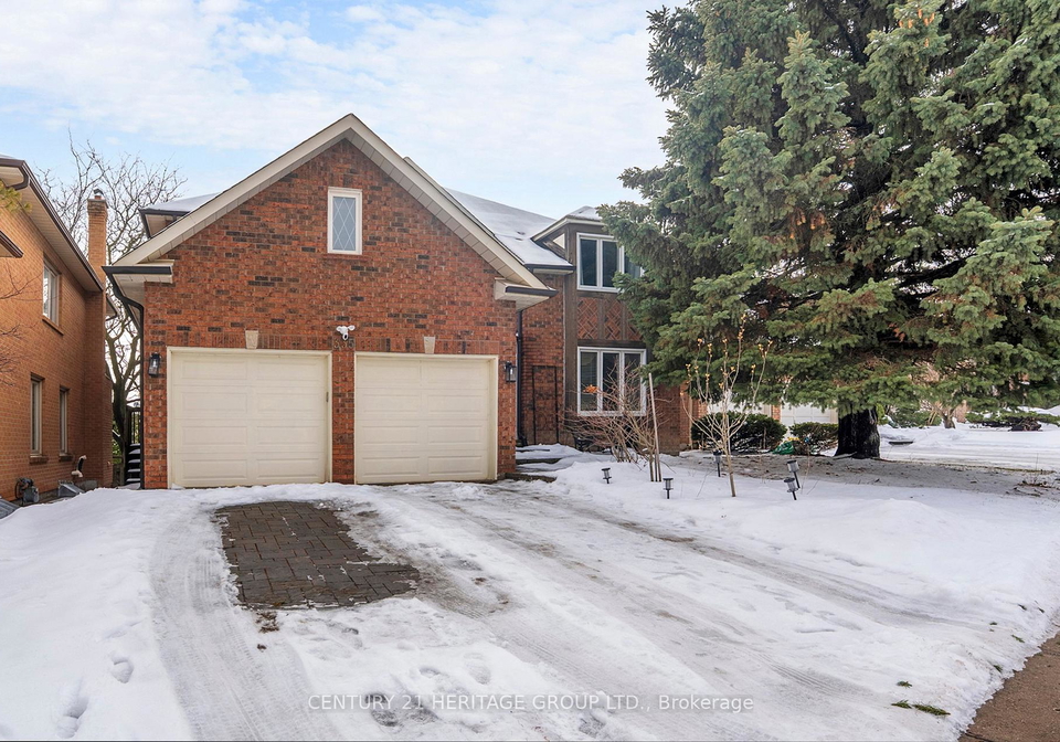 335-fern-avenue-richmond-hill-ontario-n13077558