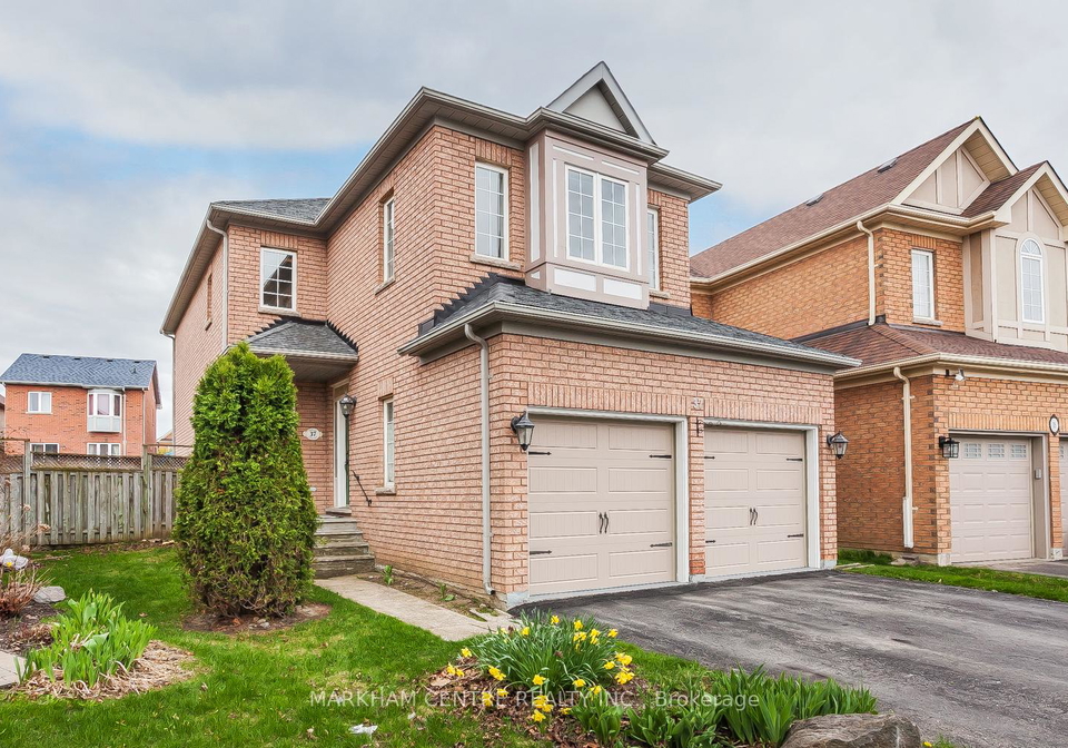 37-monaco-crescent-richmond-hill-ontario-n13078242