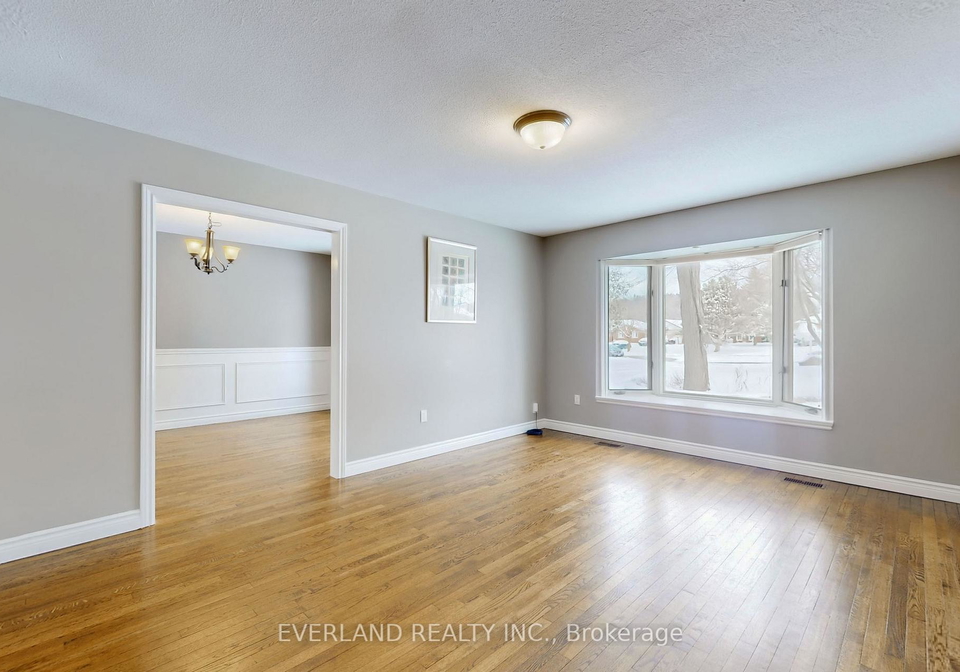 173-thompson-drive-east-gwillimbury-ontario-n13078326