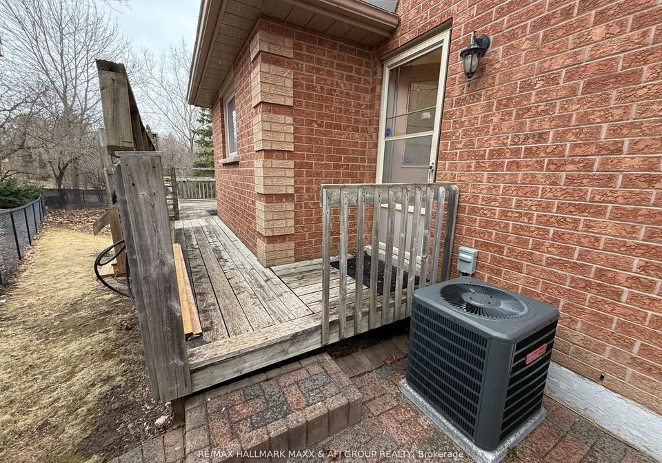 34-cypress-court-aurora-ontario-n13078474