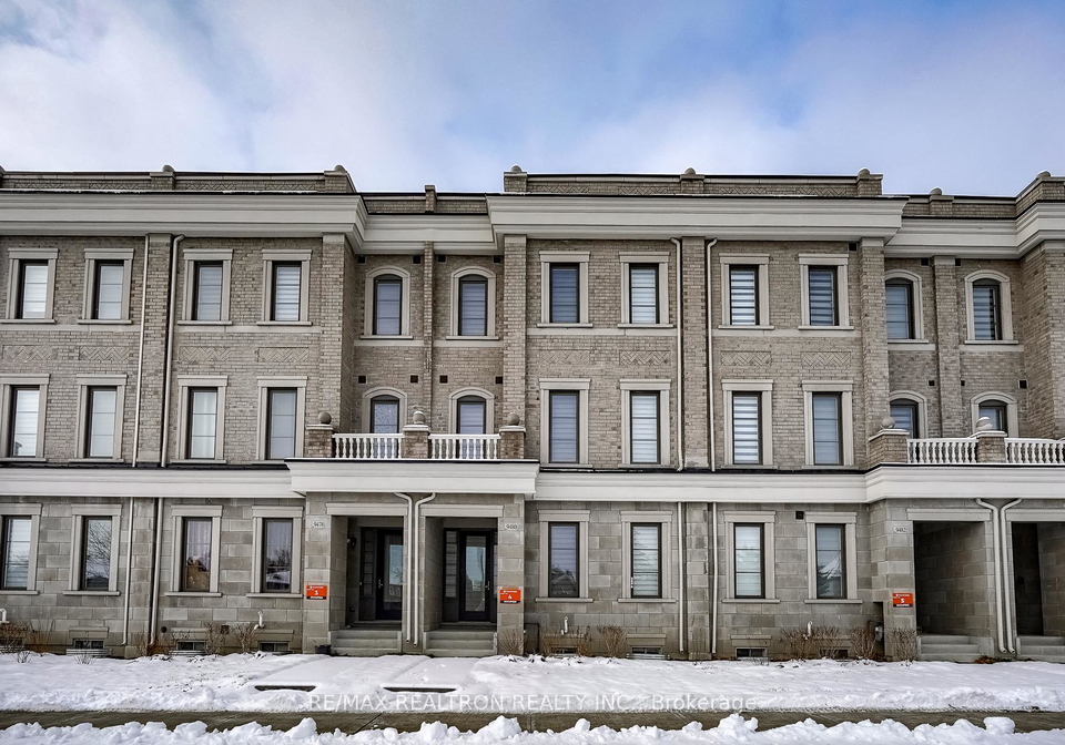 9480-bayview-avenue-richmond-hill-ontario-n13079312