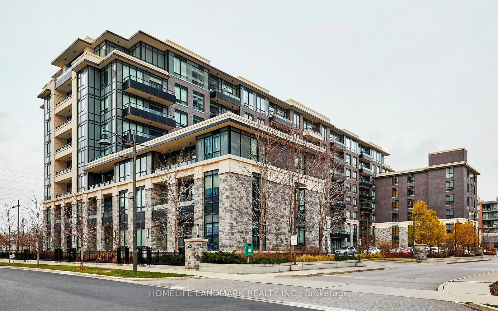 25-water-walk-drive-markham-ontario-n13079628