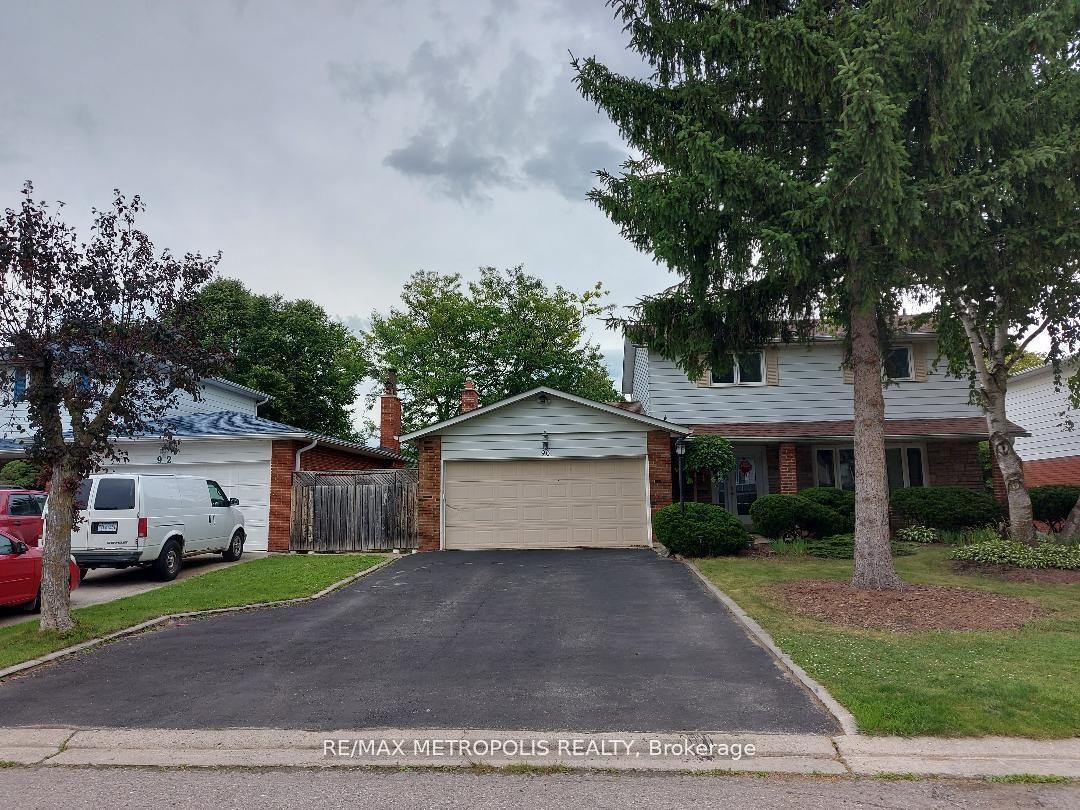 90-beswick-drive-newmarket-ontario-n13080112