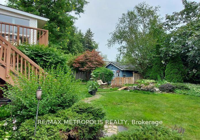 90-beswick-drive-newmarket-ontario-n13080112