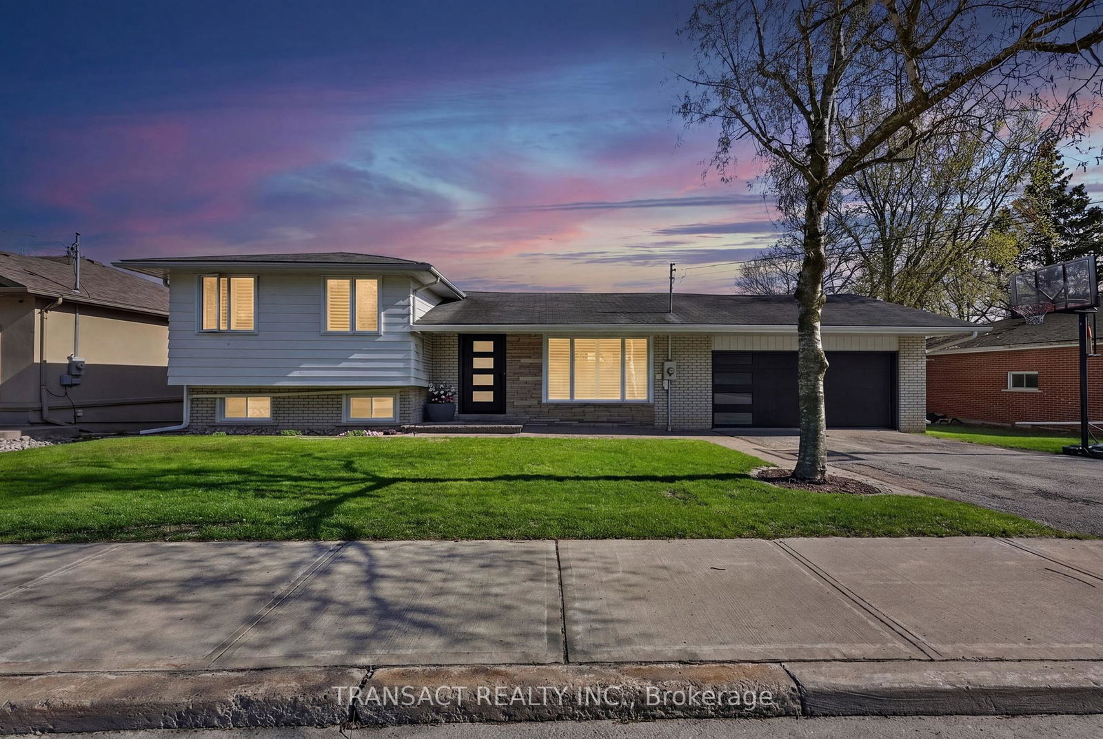160-queen-street-bradford-west-gwillimbury-ontario-n13080686