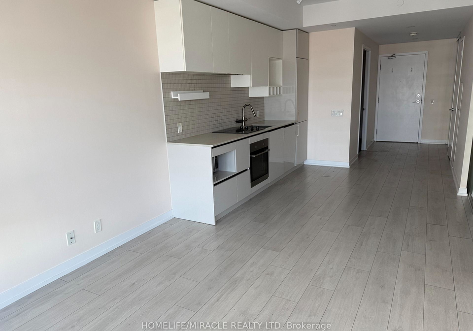 5-buttermill-avenue-vaughan-ontario-n13081164