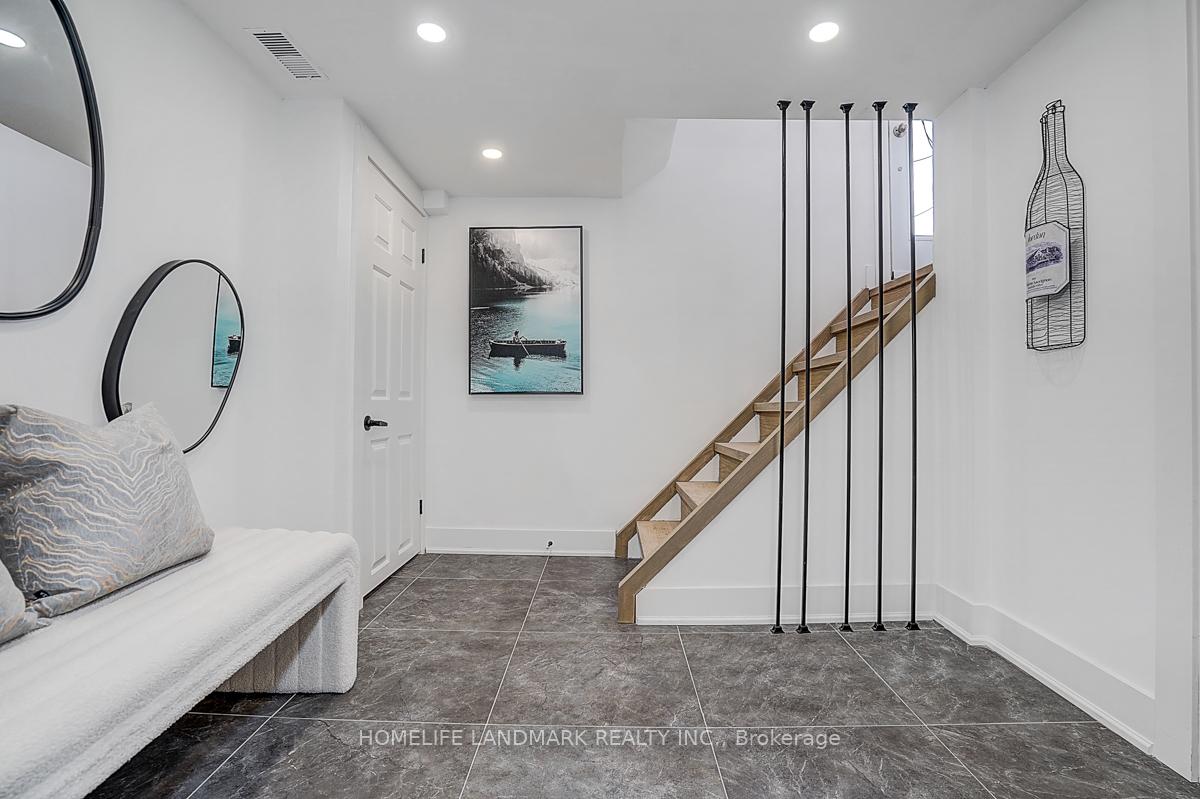 304-kerswell-drive-richmond-hill-ontario-n13082224