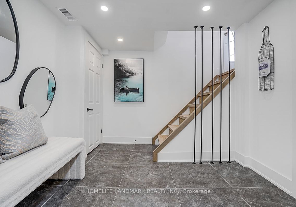 304-kerswell-drive-richmond-hill-ontario-n13082224
