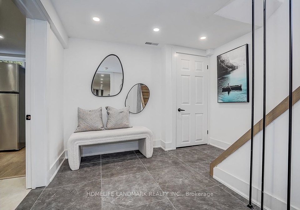 304-kerswell-drive-richmond-hill-ontario-n13082224