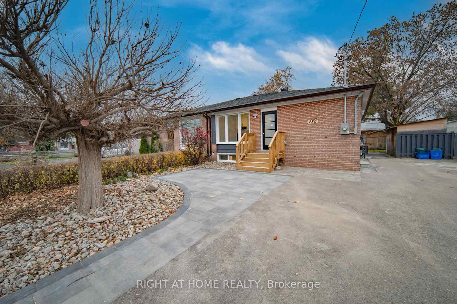 250-beechy-drive-richmond-hill-ontario-n13082412