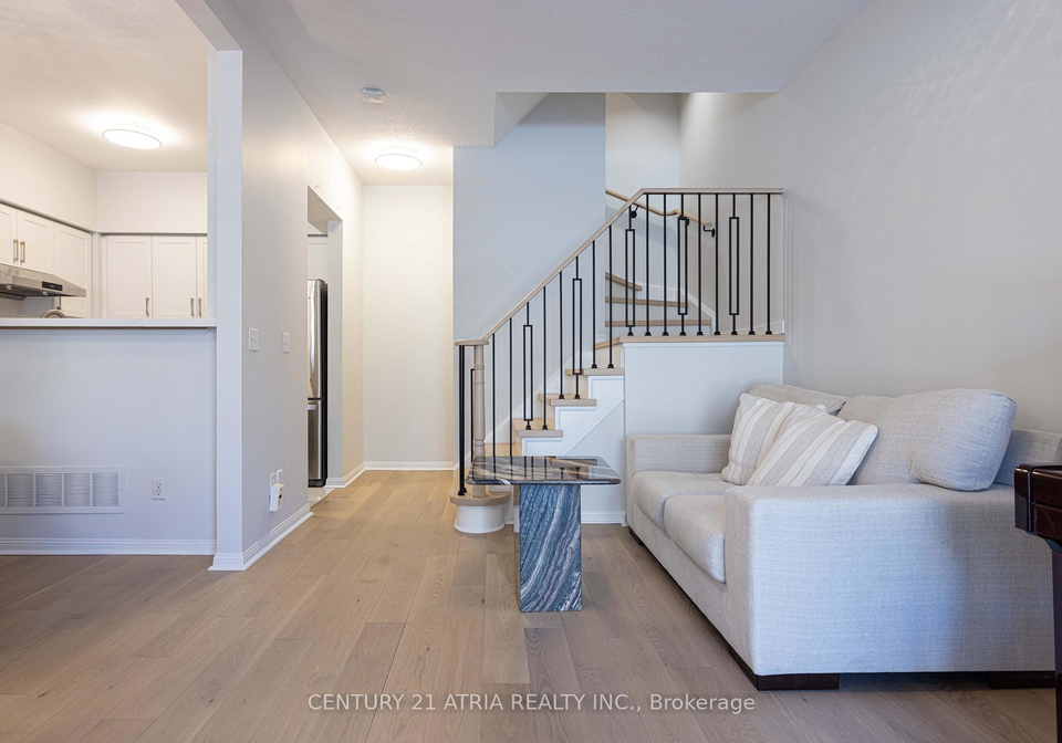4-alpen-way-markham-ontario-n13082828