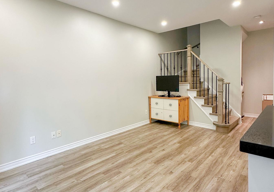 16-cox-boulevard-markham-ontario-n13083010