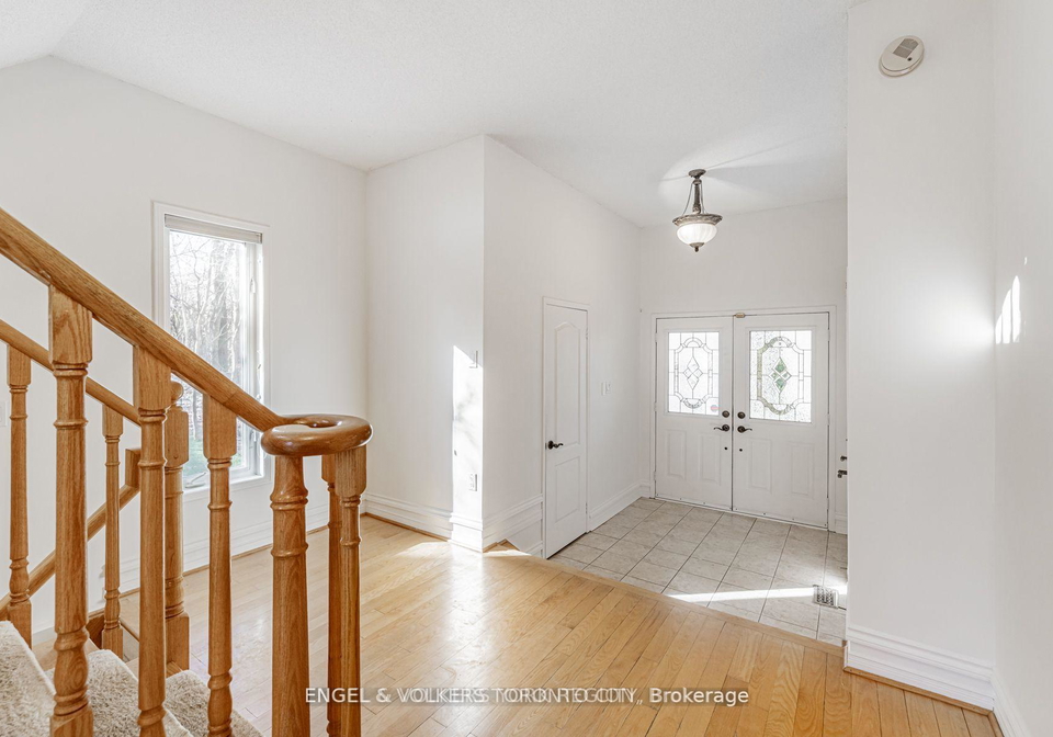 130-old-colony-road-richmond-hill-ontario-n13083232