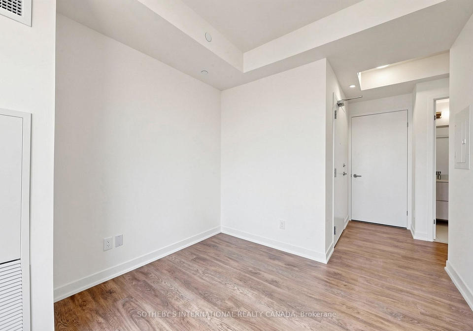2-david-eyer-road-richmond-hill-ontario-n13083390