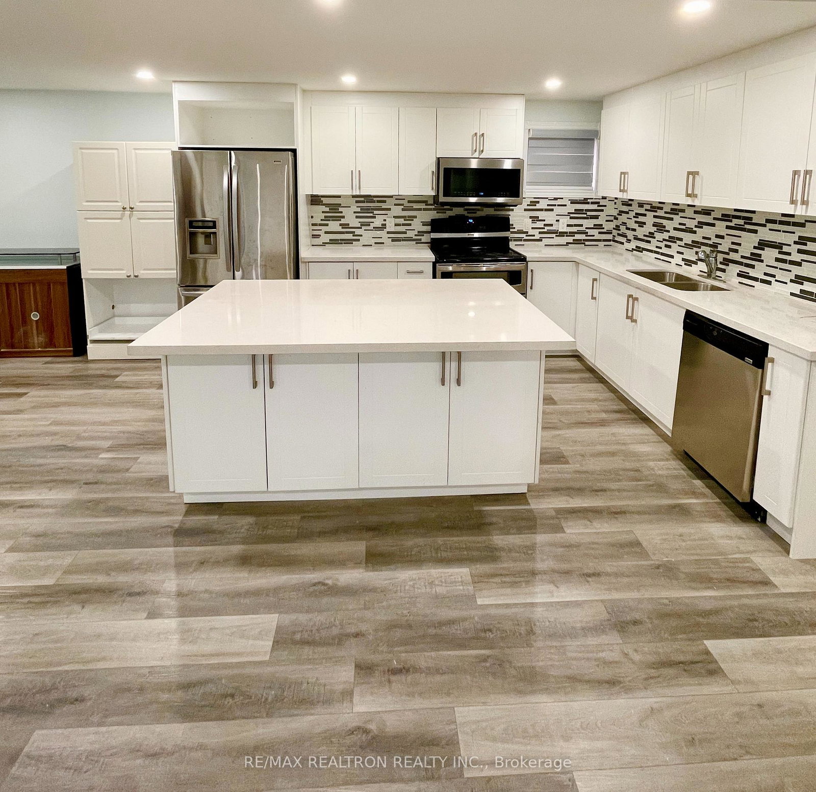 57-buena-vista-drive-vaughan-ontario-n13083460