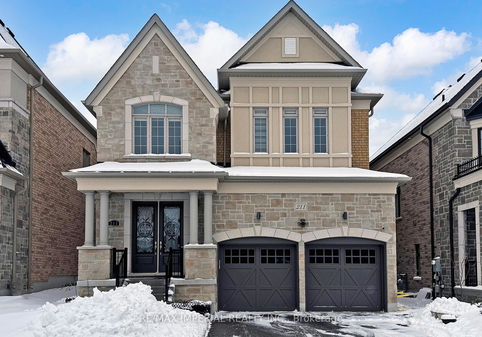 211-touch-gold-crescent-aurora-ontario-n13083948