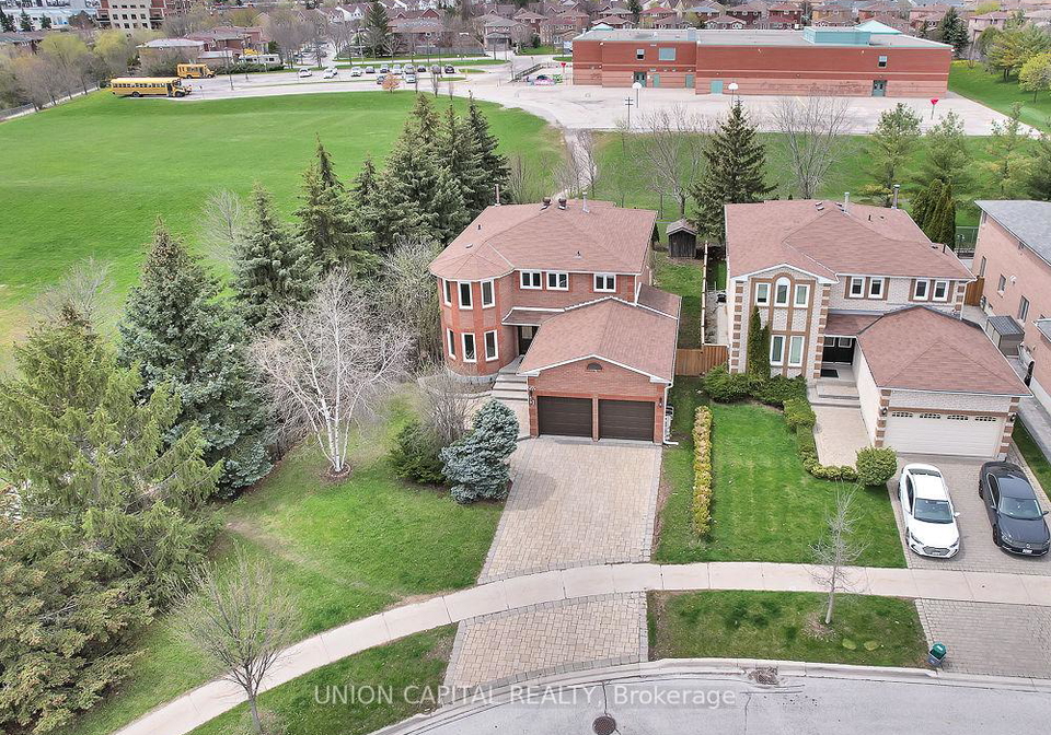 11-coldstream-crescent-richmond-hill-ontario-n13084060