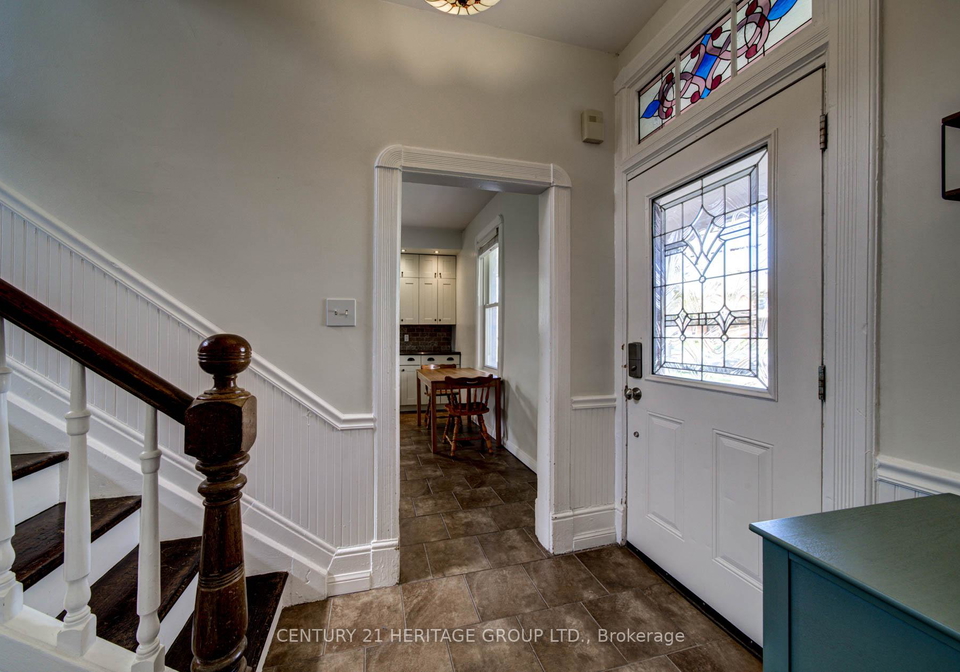 2107-victoria-street-innisfil-ontario-n13084242