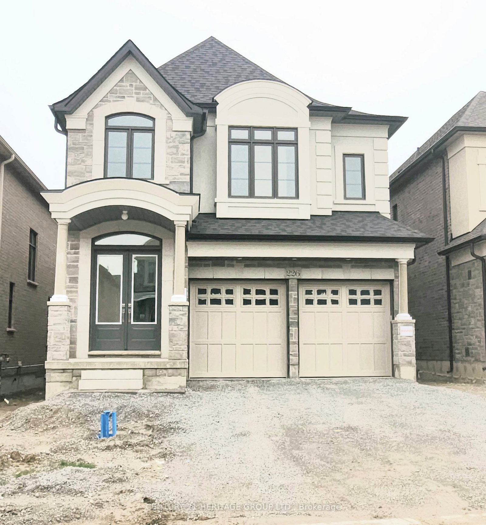 226-archerhill-circle-aurora-ontario-n13084280