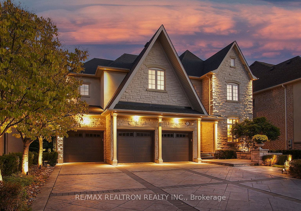 423-paradelle-drive-richmond-hill-ontario-n13084358