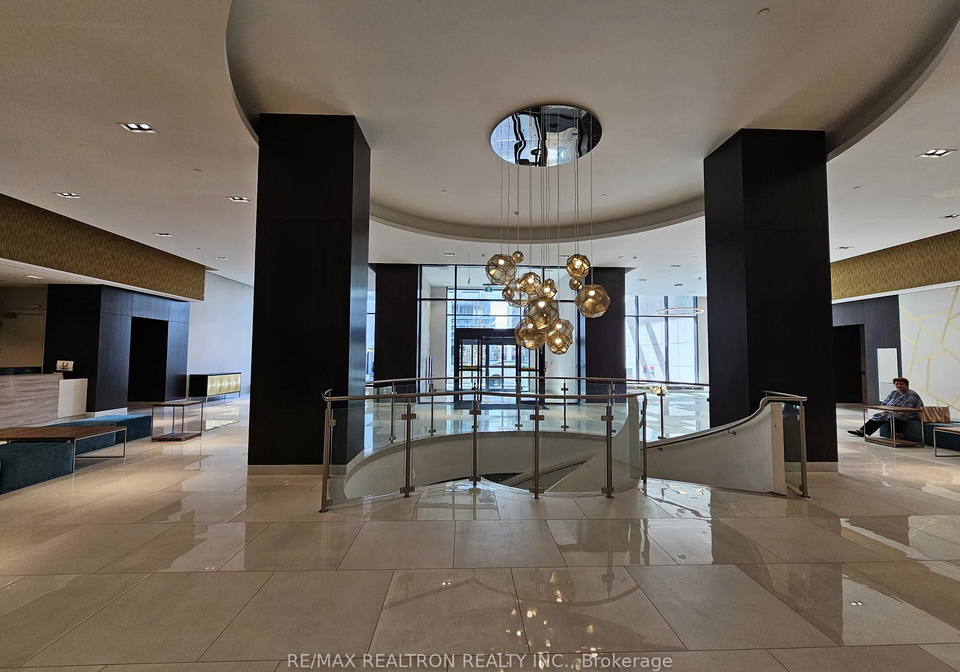 9000-jane-street-vaughan-ontario-n13084504