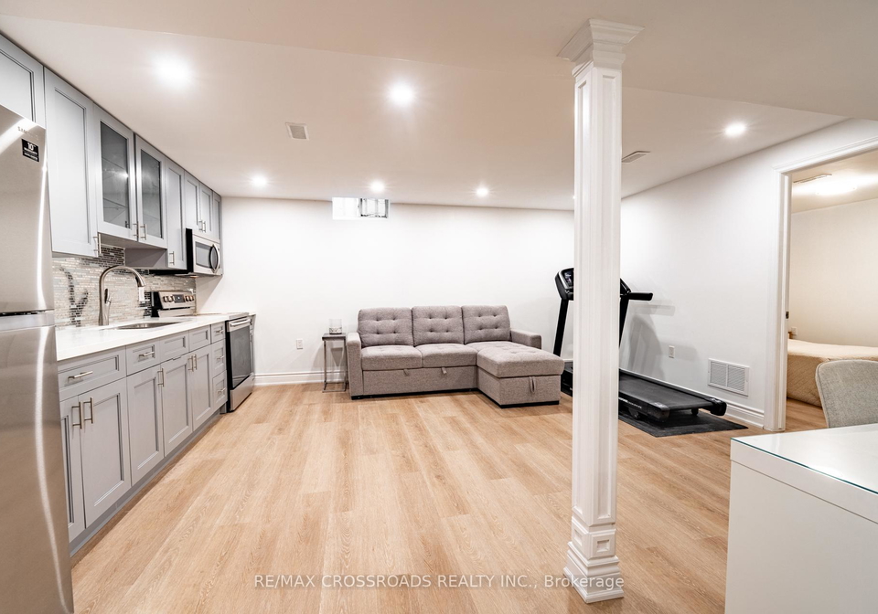 176-william-roe-boulevard-newmarket-ontario-n13084768