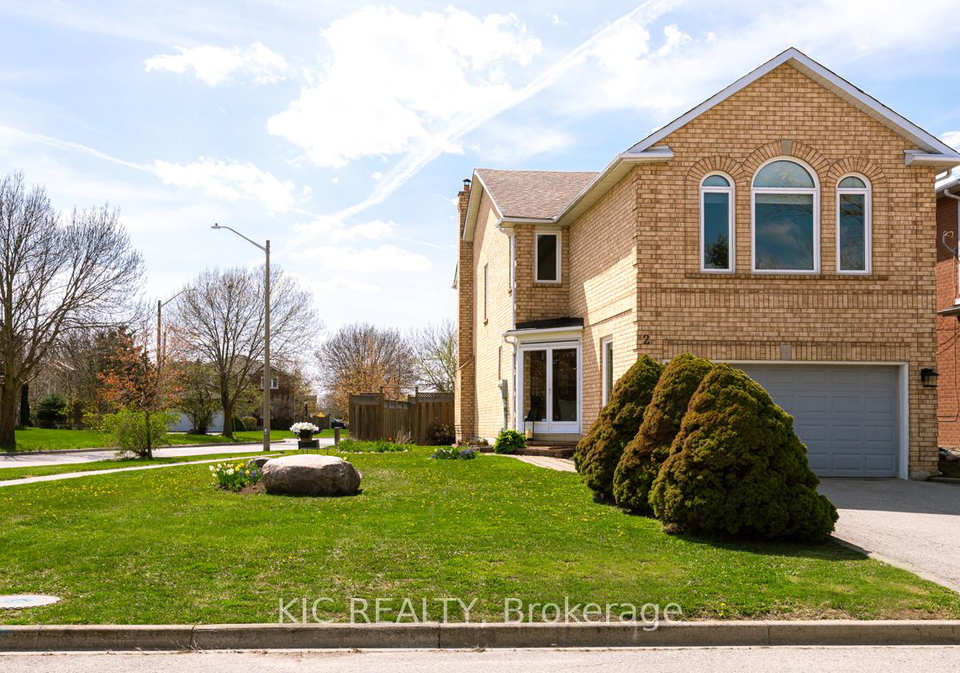 2-bayel-crescent-richmond-hill-ontario-n13085160