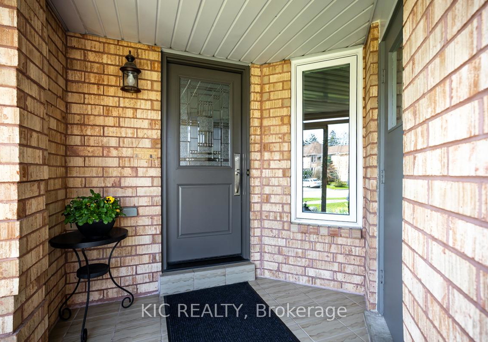 2-bayel-crescent-richmond-hill-ontario-n13085160
