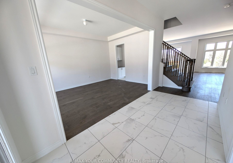 3-rail-trail-court-georgina-ontario-n13085972