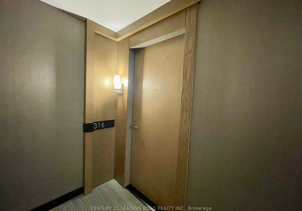 18-uptown-drive-markham-ontario-n13086618