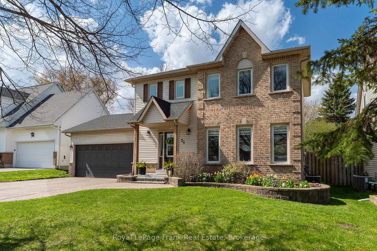 24-mcguire-crescent-uxbridge-ontario-n13086854
