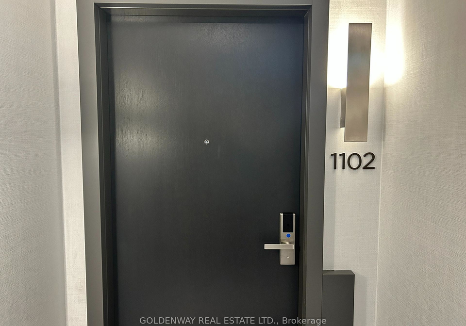 8-water-walk-drive-markham-ontario-n13087608