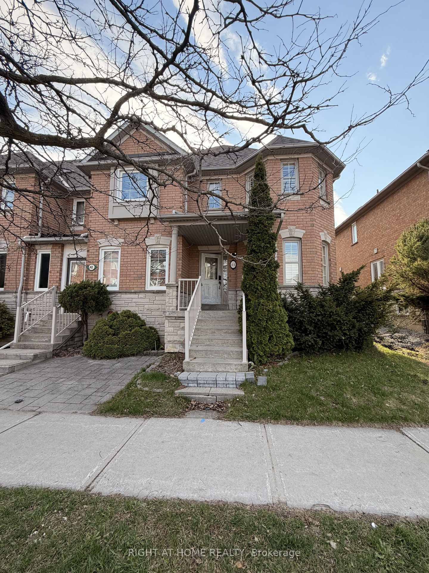 44-ellesmere-street-richmond-hill-ontario-n13087838