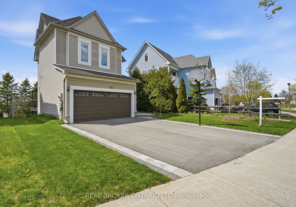 92-mainprize-crescent-east-gwillimbury-ontario-n13088668