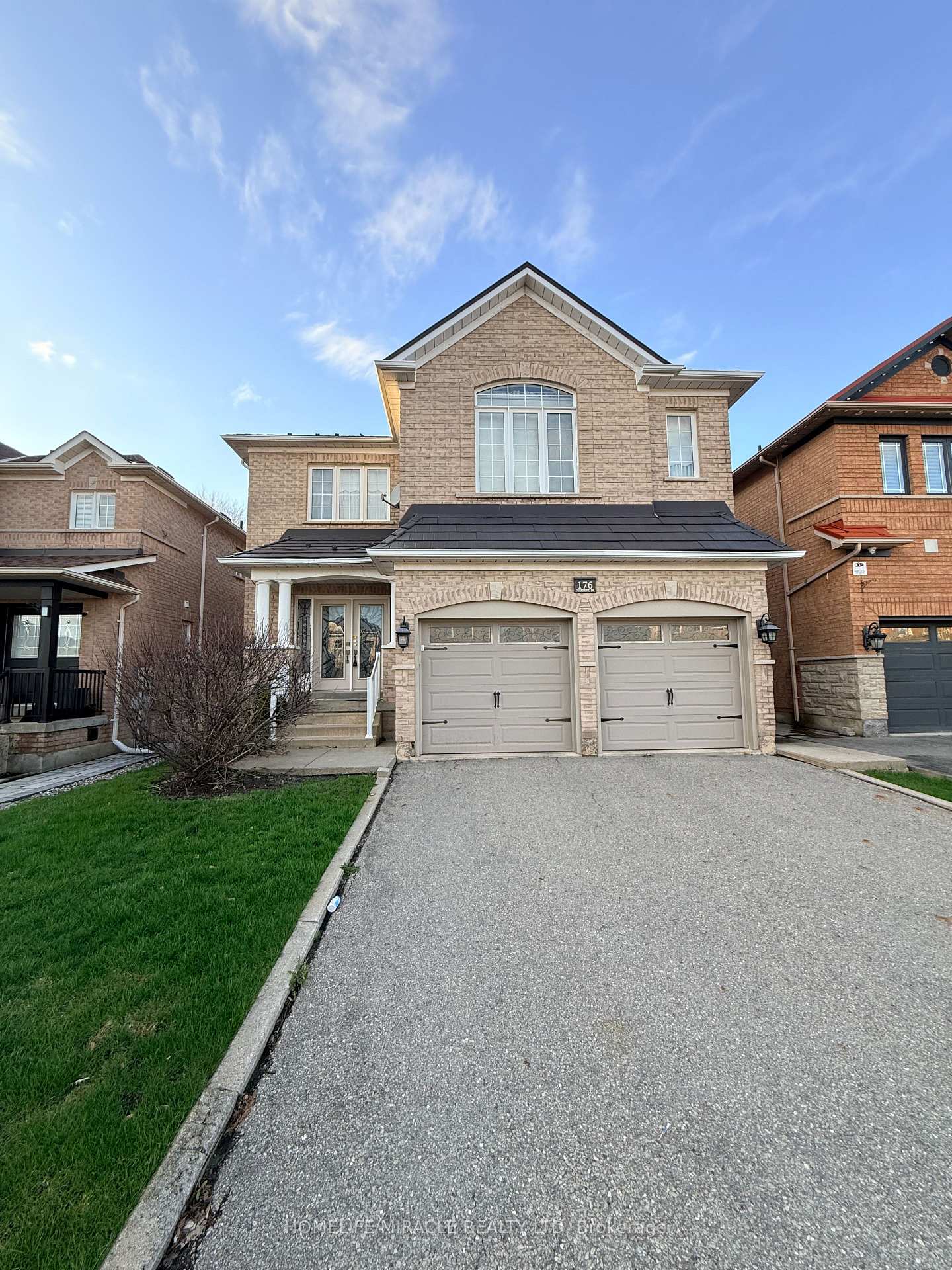 176-drummond-drive-vaughan-ontario-n13089606