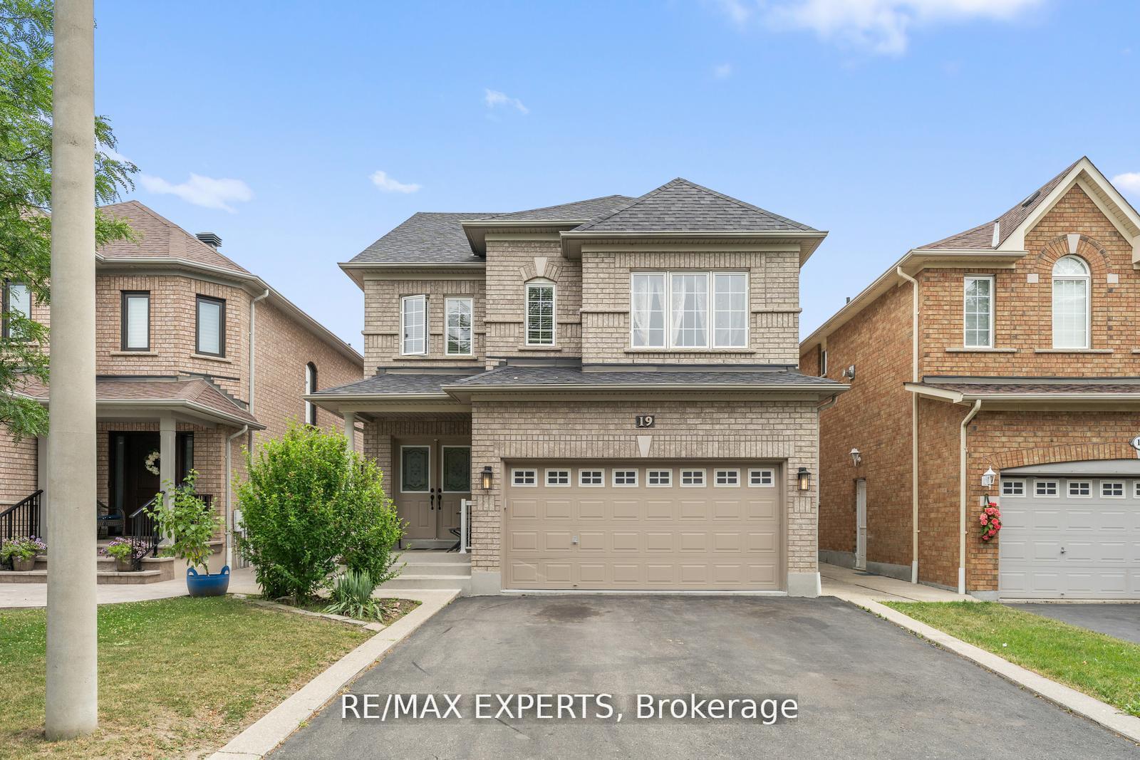 19-maximillian-street-vaughan-ontario-n13089624
