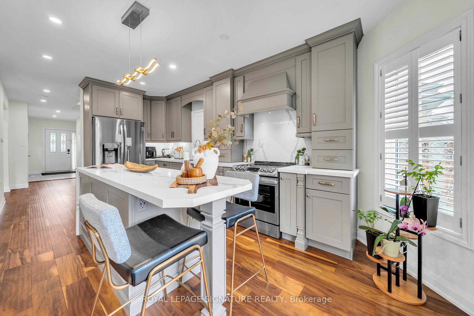 440-flanagan-court-newmarket-ontario-n13089756