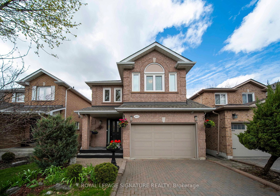 440-flanagan-court-newmarket-ontario-n13089756