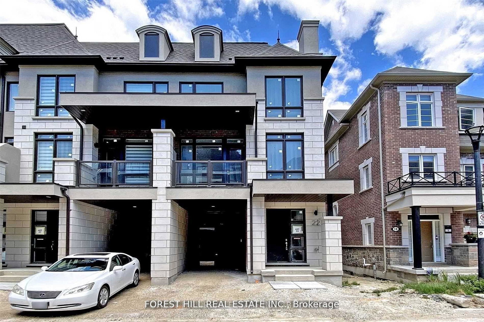 22-banshee-lane-richmond-hill-ontario-n13090104