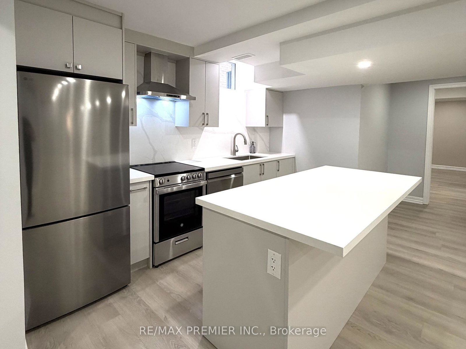 23-brownlee-avenue-vaughan-ontario-n13090490