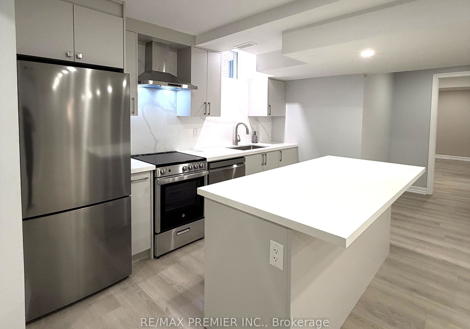 23-brownlee-avenue-vaughan-ontario-n13090490