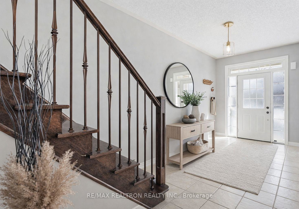 86-donald-stewart-crescent-east-gwillimbury-ontario-n13090656