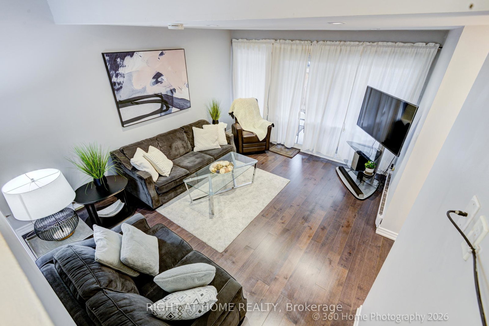 221-milestone-crescent-aurora-ontario-n13090772