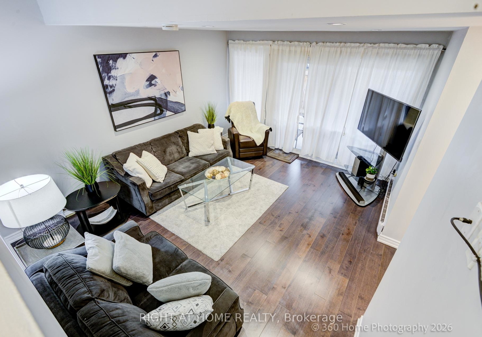 221-milestone-crescent-aurora-ontario-n13090772